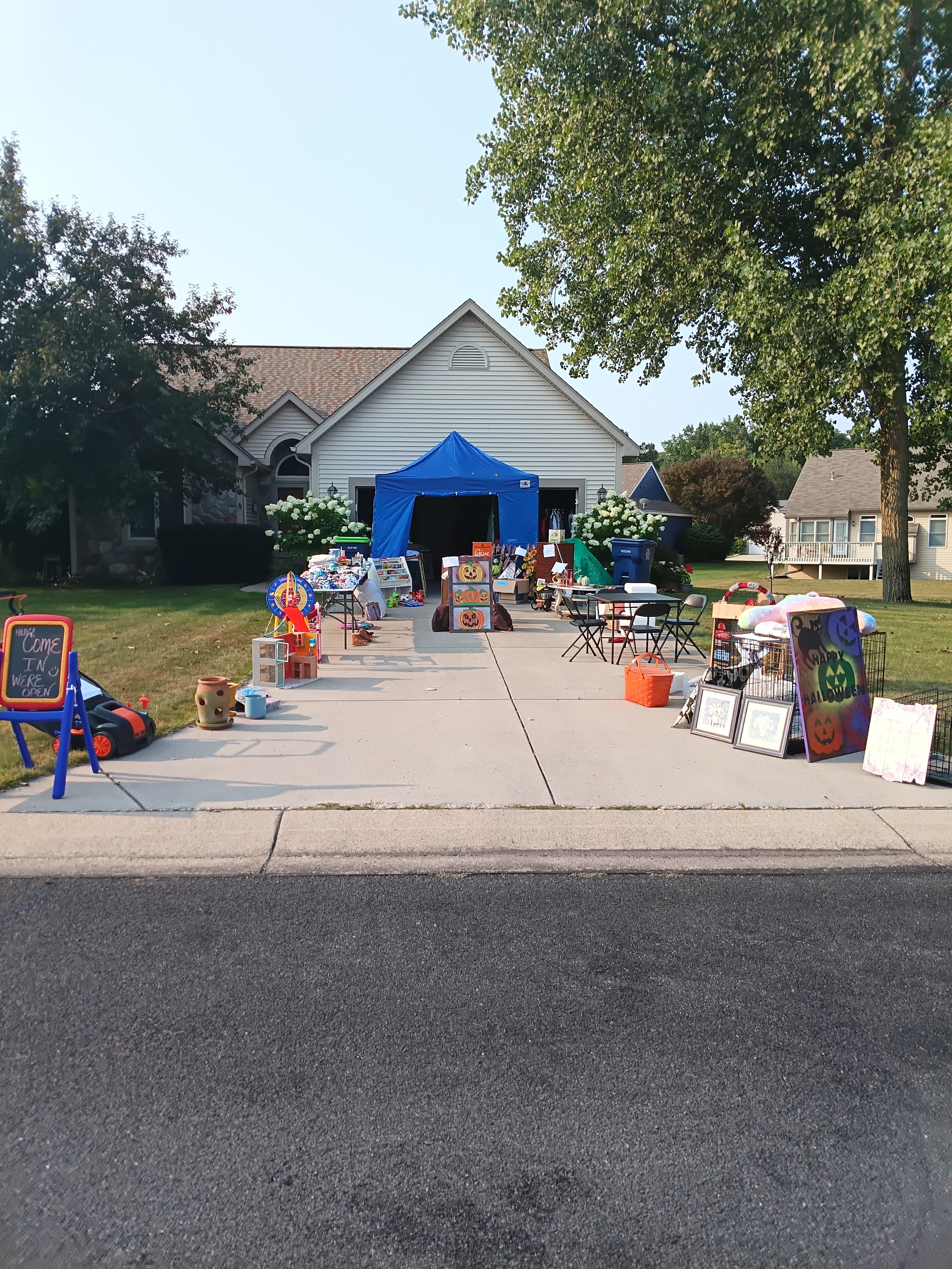 Multi family sale photo 1