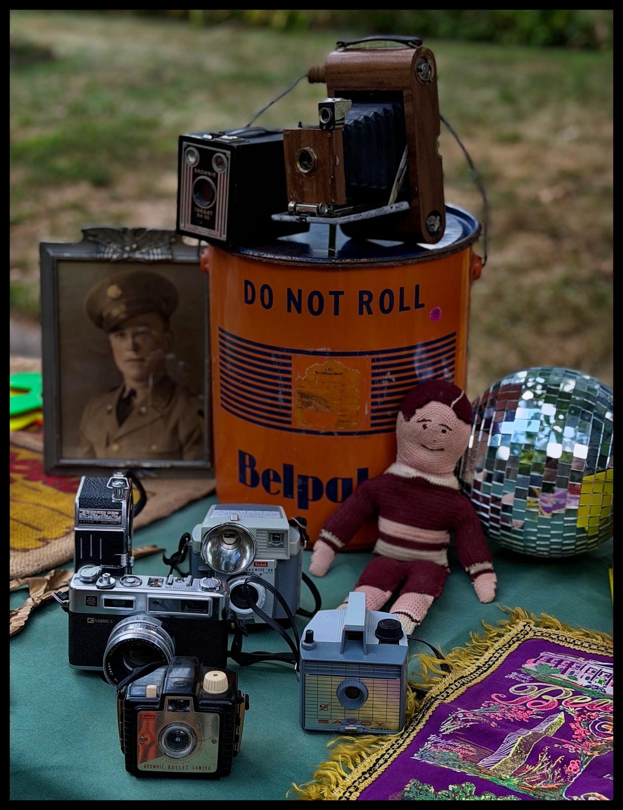 FASHIONABLE FERNDALE FAB GARAGE SALE thumbnail 8