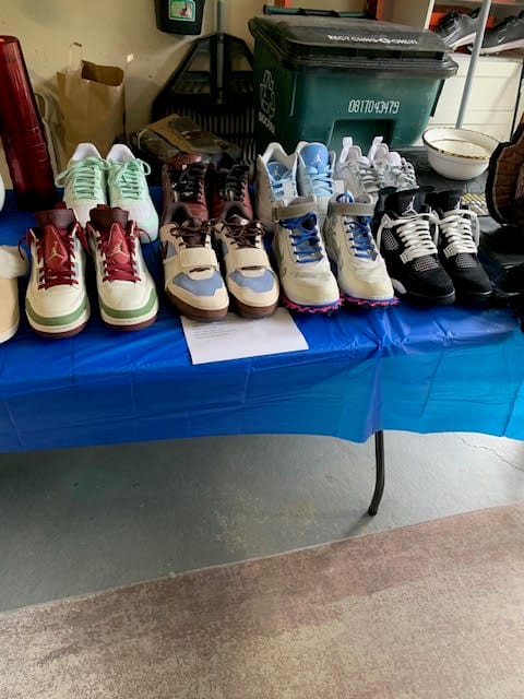 Big multi family garage sale thumbnail 6