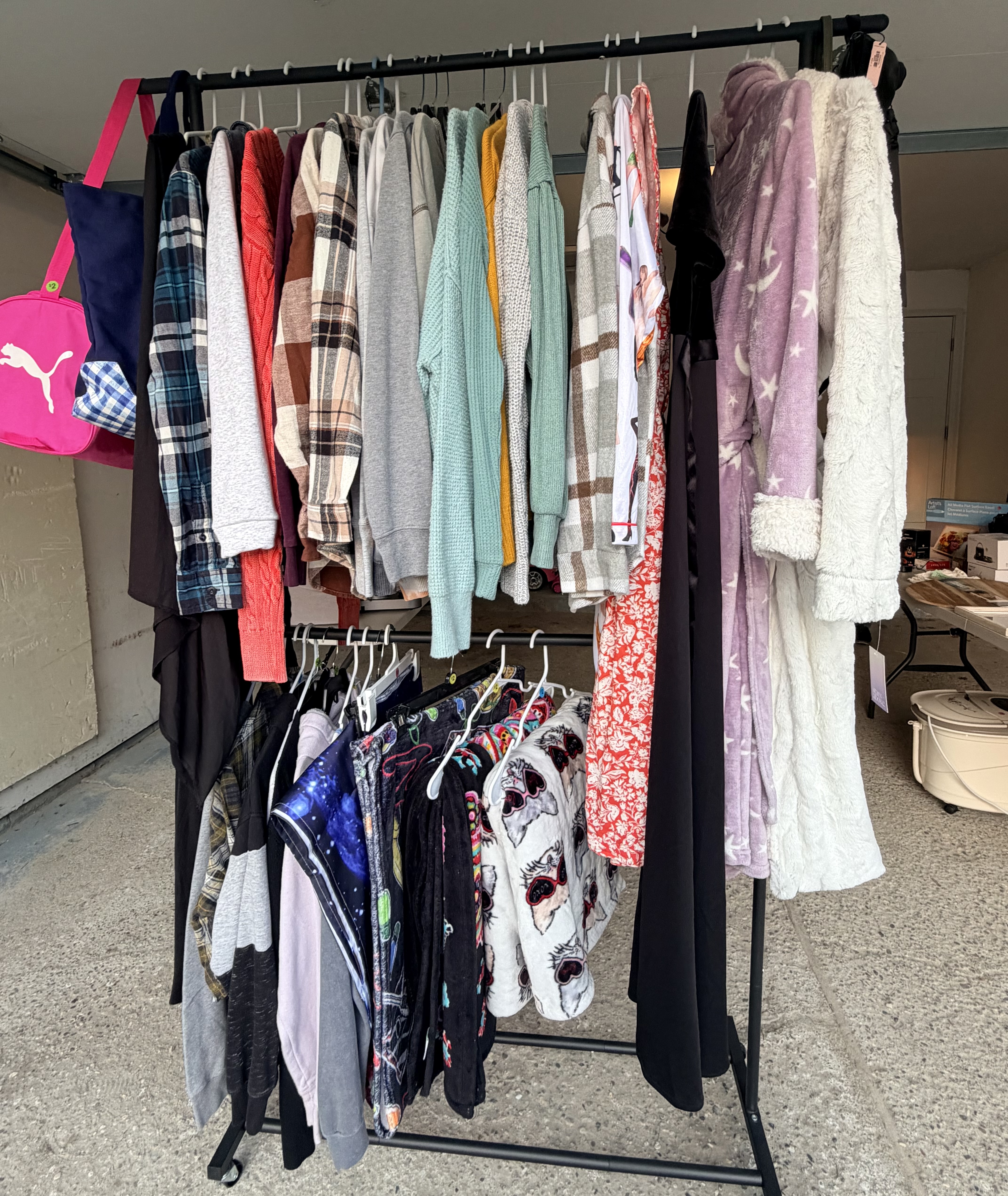 Garage Sale in Canton, MI thumbnail 3