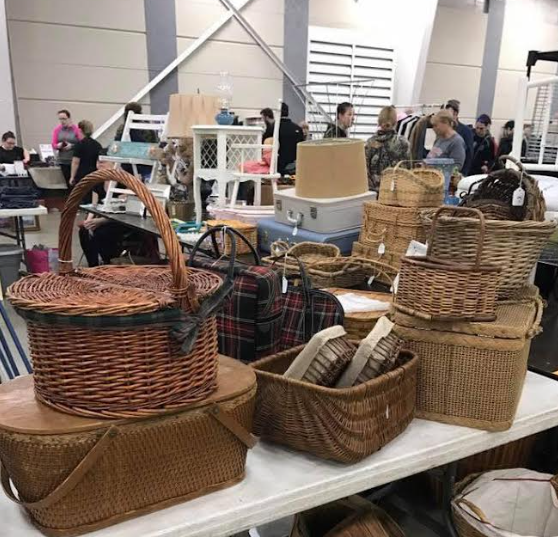 Kalamazoo's Indoor Garage Sale-Two Full Day's Even Bigger! photo 5