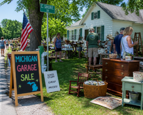 The Ultimate Michigan Garage Sale Road Trip: 3 Can't-Miss Routes for August 2026