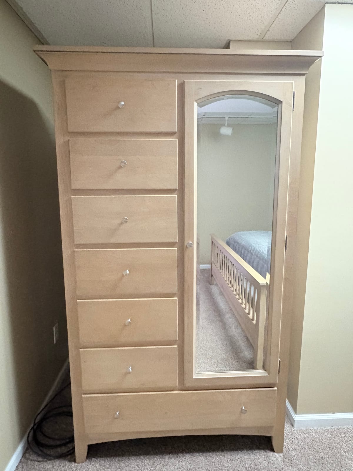 Huge Oxford Estate Sale – Whole House – Everything Must Go! thumbnail 6