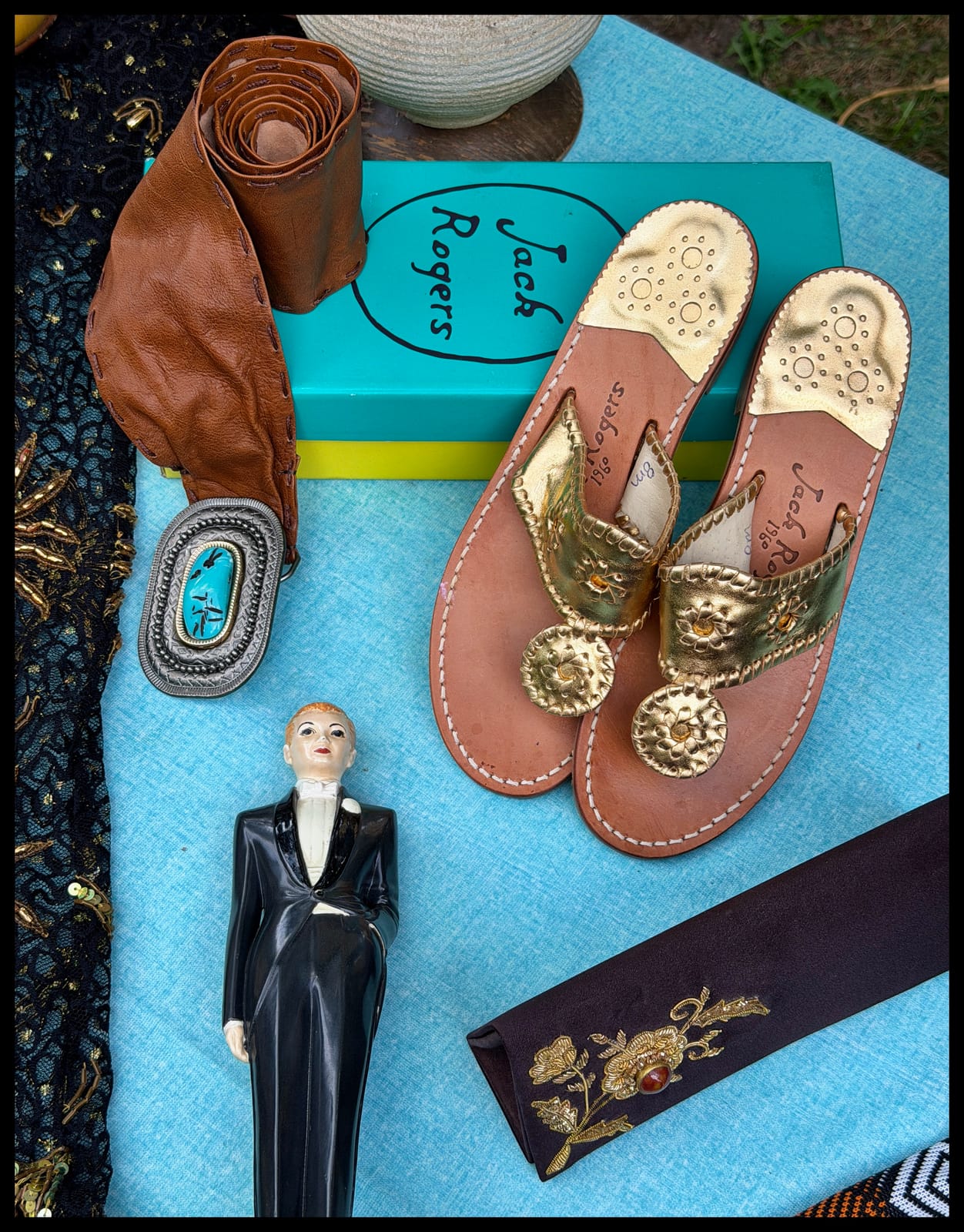 FASHIONABLE FERNDALE FAB GARAGE SALE thumbnail 5