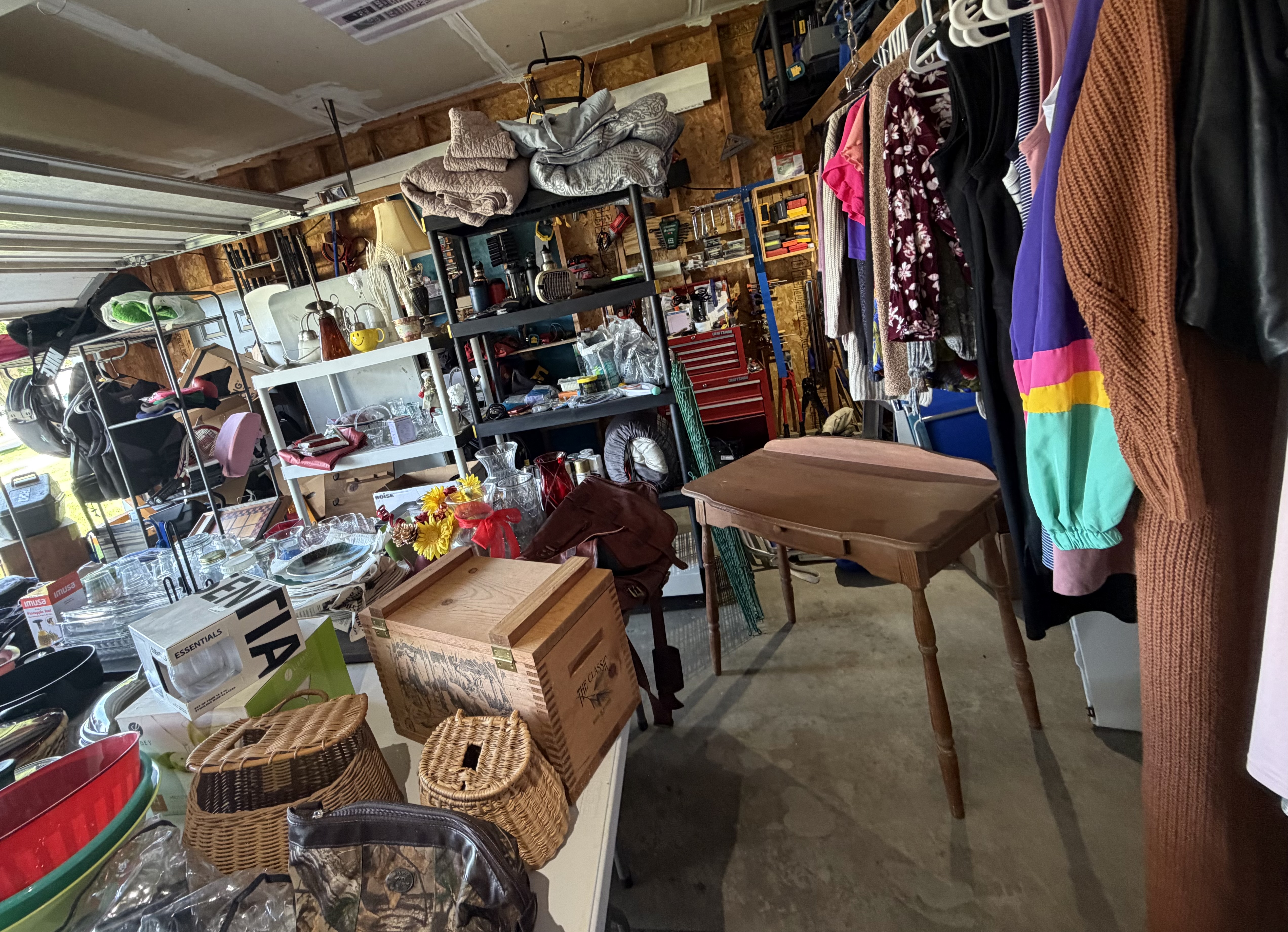 Garage Sale in Comstock Park, MI thumbnail 6