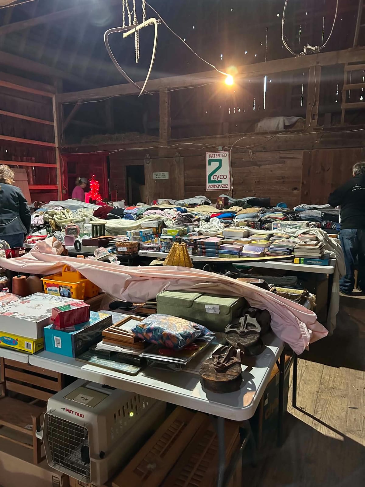 HUGE BARN SALE thumbnail 4